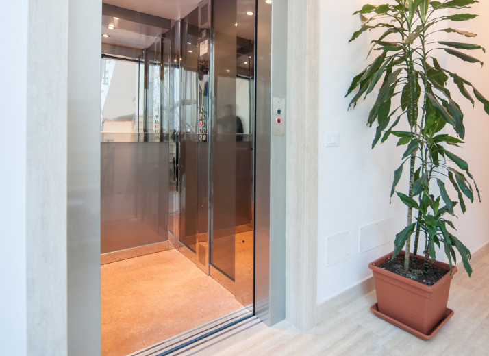 media.Slide-Servizi_2ResidenceGiardini