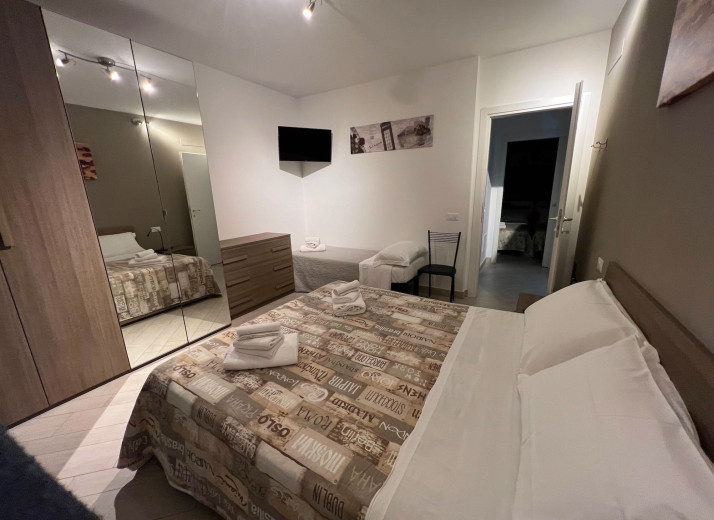 media.appartamento_1b_camera