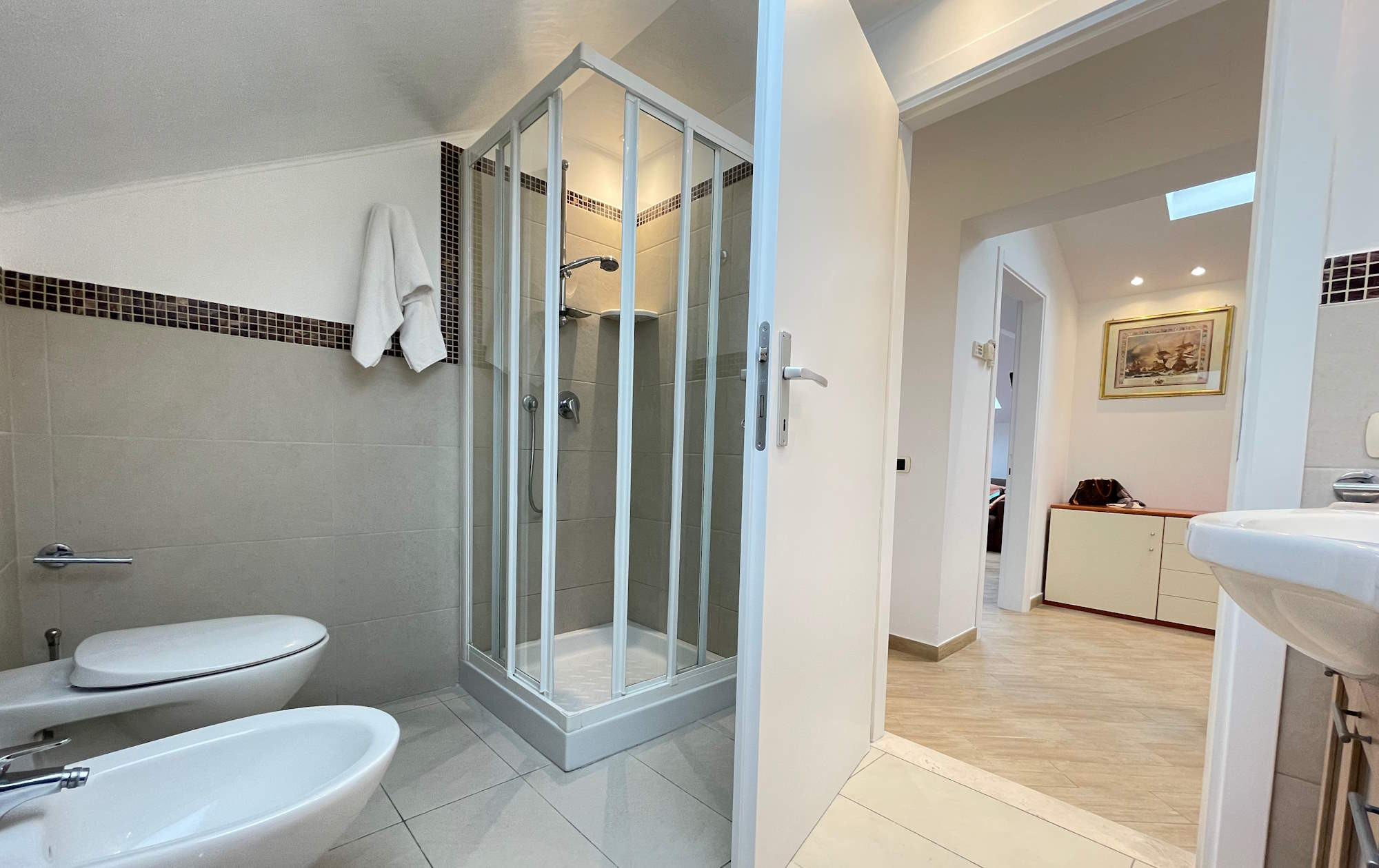 media.slide_mansarda2_ResidenceGiardini